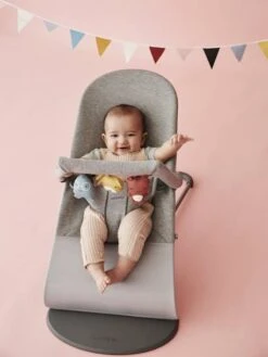 Arche De Jeux Pour Transat BABYBJORN Amis Doux - Baby Bjorn -vertbaudet Boutique arche de jeux pour transat babybjorn 4