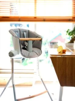 Chaise Haute évolutive BEABA Up & Down Gris - Beaba -vertbaudet Boutique chaise haute evolutive beaba up down 3